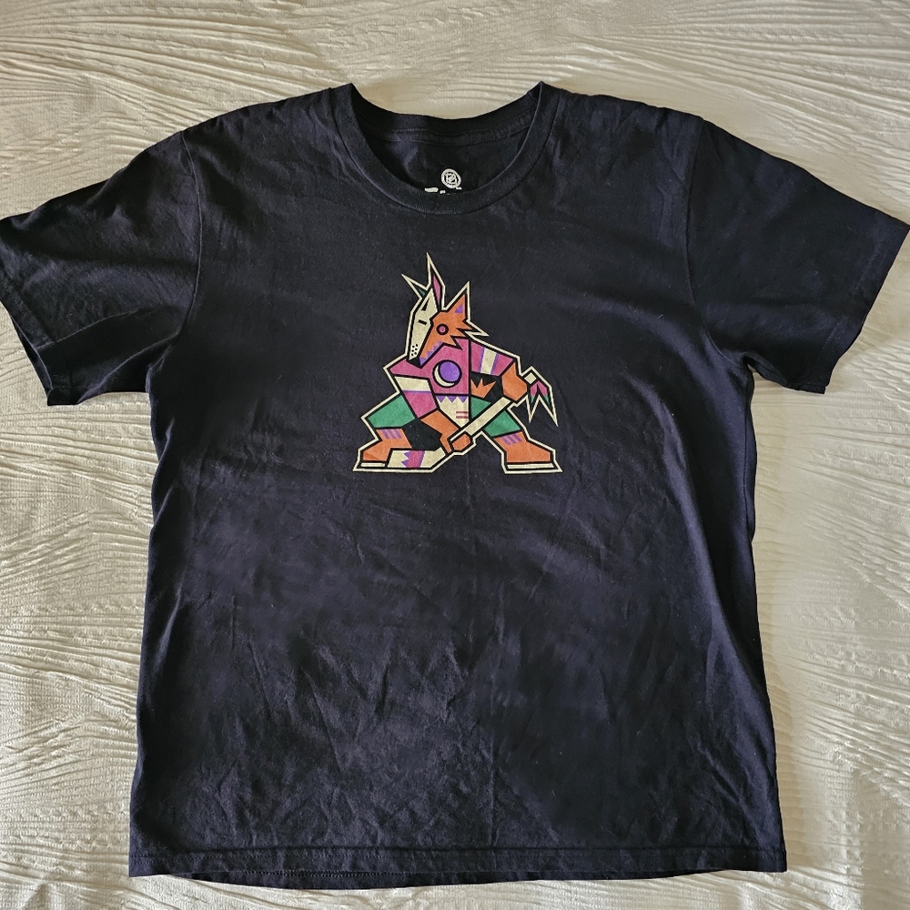 Arizona Coyotes Youth Shirt